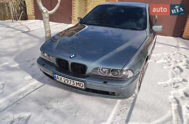 Седан BMW 5 Series 2002 в Дергачах