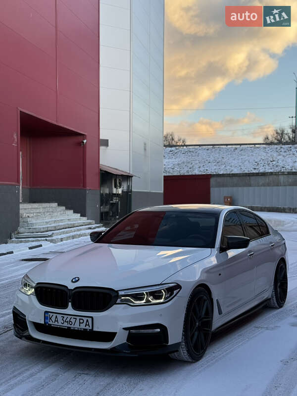 Седан BMW 5 Series 2017 в Киеве