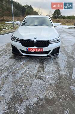 Седан BMW 5 Series 2021 в Яворове