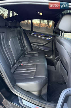Седан BMW 5 Series 2017 в 