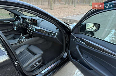 Седан BMW 5 Series 2017 в 