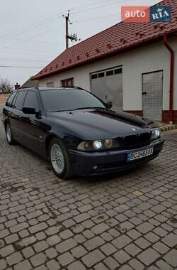 Универсал BMW 5 Series 2001 в Черновцах