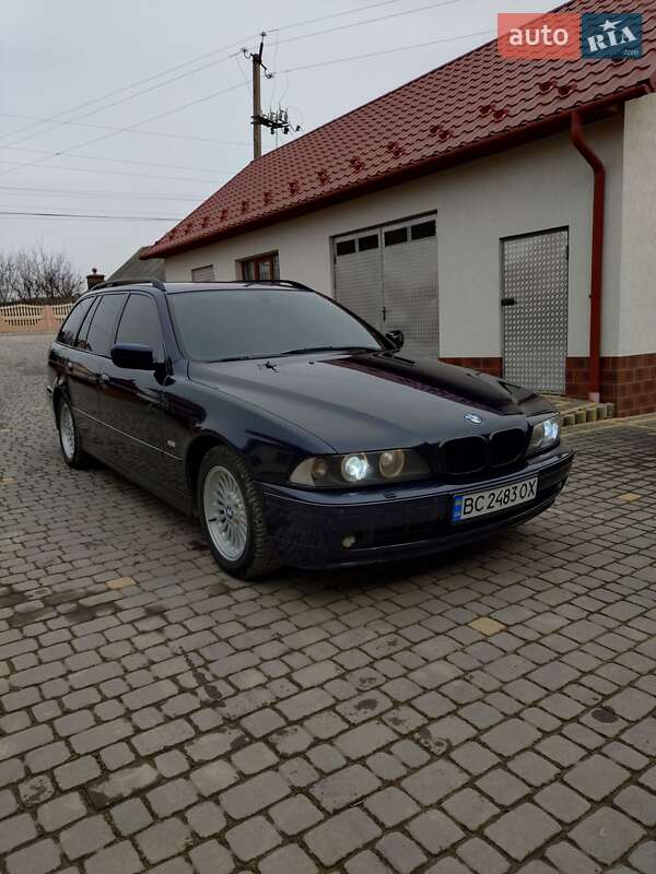 BMW 5 Series 2001