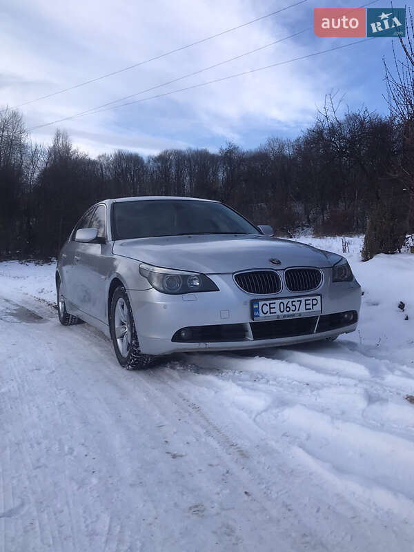 Седан BMW 5 Series 2004 в Черновцах