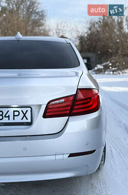 Седан BMW 5 Series 2011 в Немішаєве