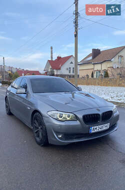 Седан BMW 5 Series 2010 в Ровно