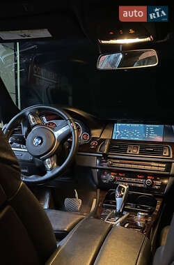 Седан BMW 5 Series 2012 в Львове