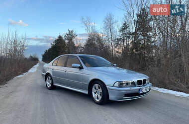 Седан BMW 5 Series 2002 в Львові