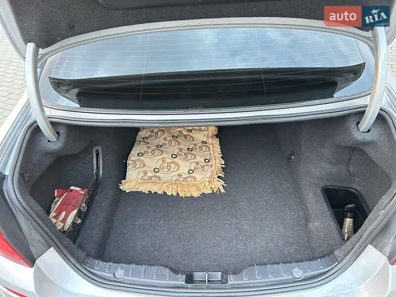 Седан BMW 5 Series 2015 в Бершади фото 40 Седан BMW 5 Series 2015 в Бершади