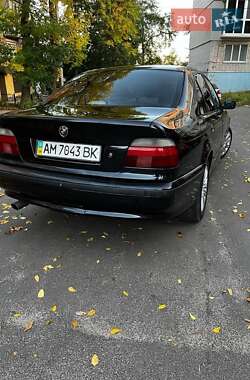 Седан BMW 5 Series 1997 в Коростене