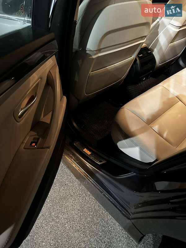 Седан BMW 5 Series 2014 в Чернигове