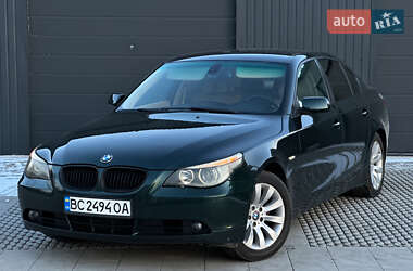 Седан BMW 5 Series 2004 в Самборе