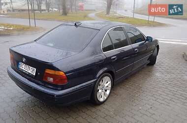 Седан BMW 5 Series 2001 в 