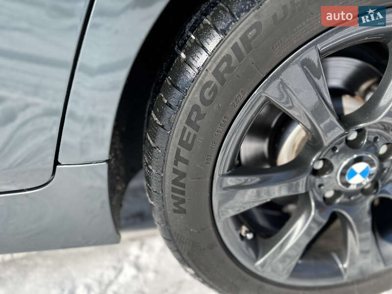 Седан BMW 5 Series 2012 в Ирпене