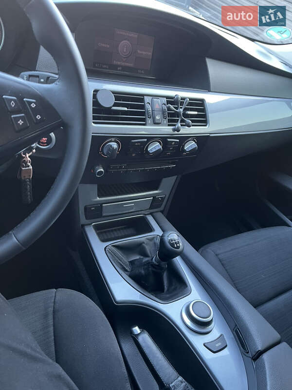 Седан BMW 5 Series 2008 в Івано-Франківську фото 35 Седан BMW 5 Series 2008 в Івано-Франківську