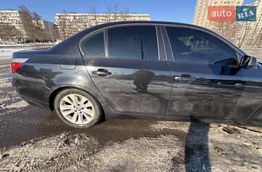 Седан BMW 5 Series 2004 в Києві