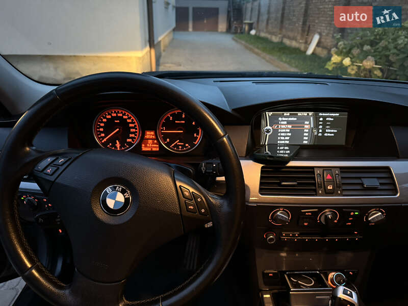 Универсал BMW 5 Series 2010 в Львове