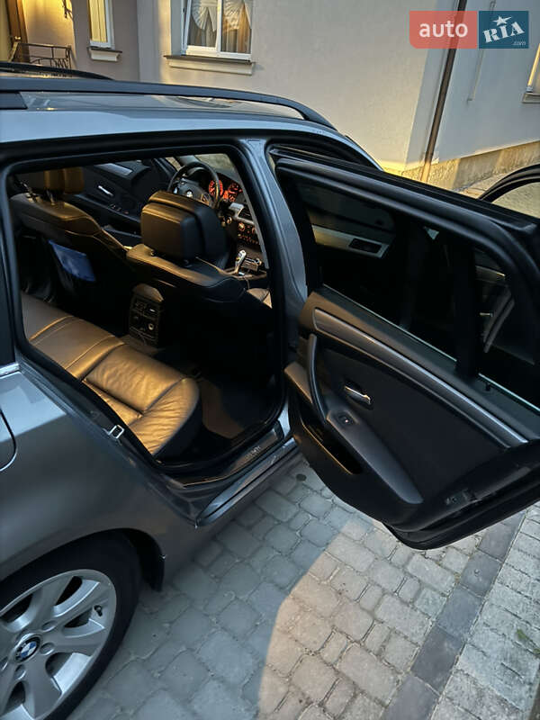 Универсал BMW 5 Series 2010 в Львове