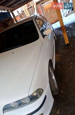 Седан BMW 5 Series 1998 в 