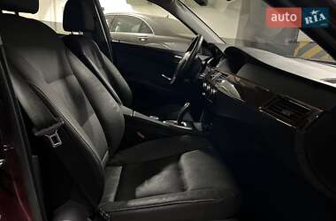 Седан BMW 5 Series 2007 в 