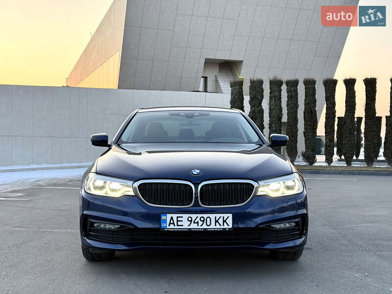 Седан BMW 5 Series 2017 в Днепре фото 27 Седан BMW 5 Series 2017 в Днепре