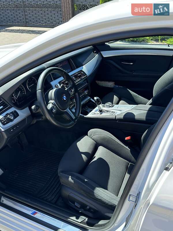 Седан BMW 5 Series 2015 в Луцке