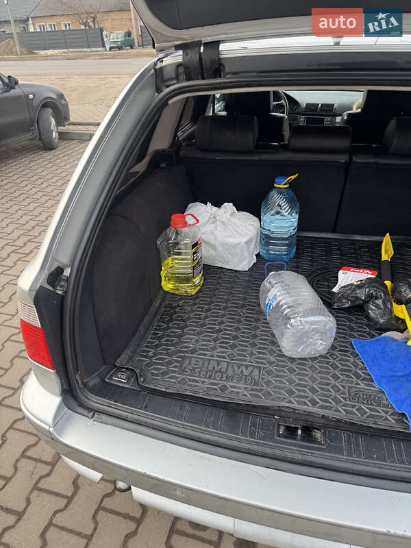 Універсал BMW 5 Series 2003 в Нововолинську