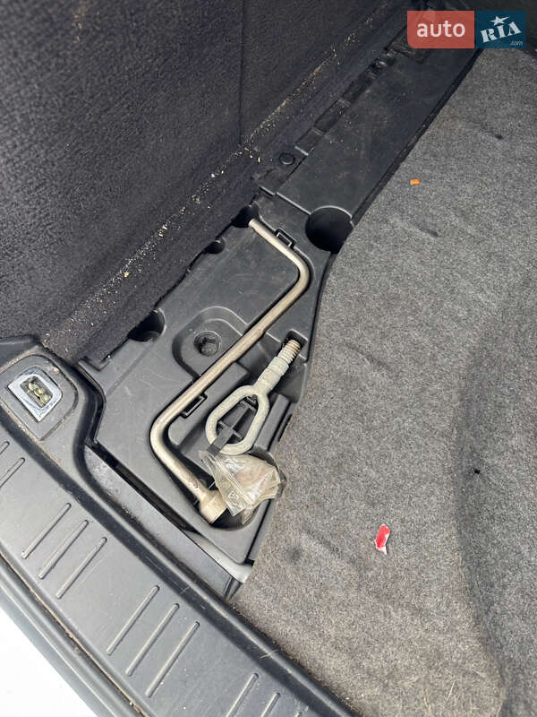 Універсал BMW 5 Series 2003 в Нововолинську