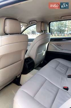 Универсал BMW 5 Series 2013 в 
