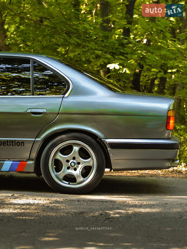 Седан BMW 5 Series 1990 в Кривому Розі фото 5 Седан BMW 5 Series 1990 в Кривому Розі