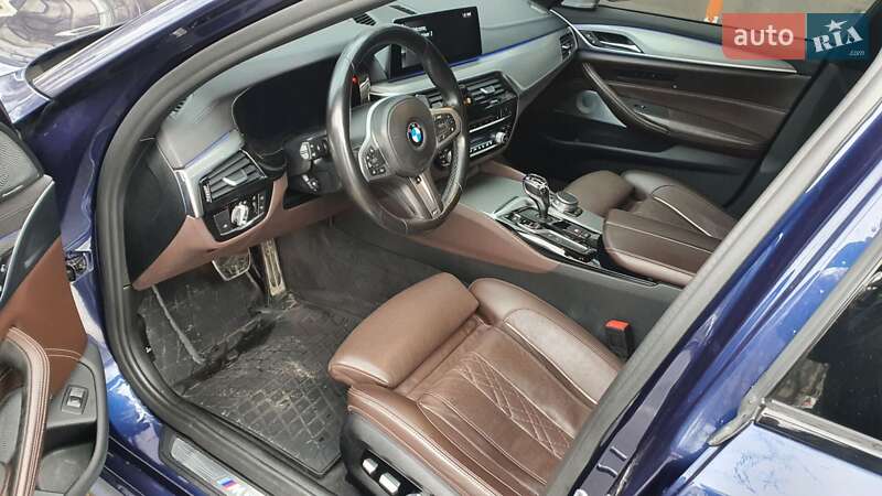 Седан BMW 5 Series 2018 в Киеве