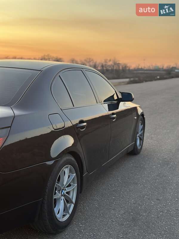 Седан BMW 5 Series 2005 в Одесі