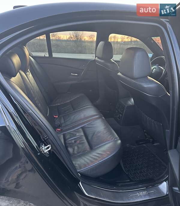 Седан BMW 5 Series 2005 в Одесі