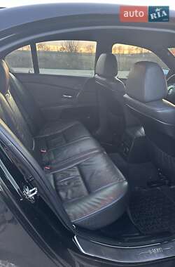 Седан BMW 5 Series 2005 в 
