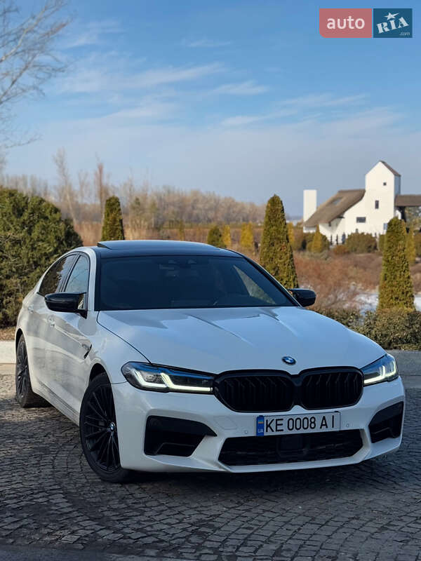 Седан BMW 5 Series 2019 в Днепре