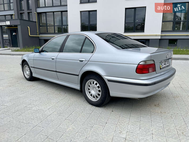 Седан BMW 5 Series 1998 в Львове