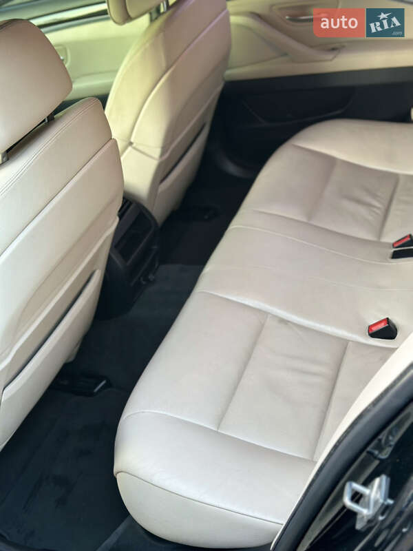 Седан BMW 5 Series 2011 в Одесі