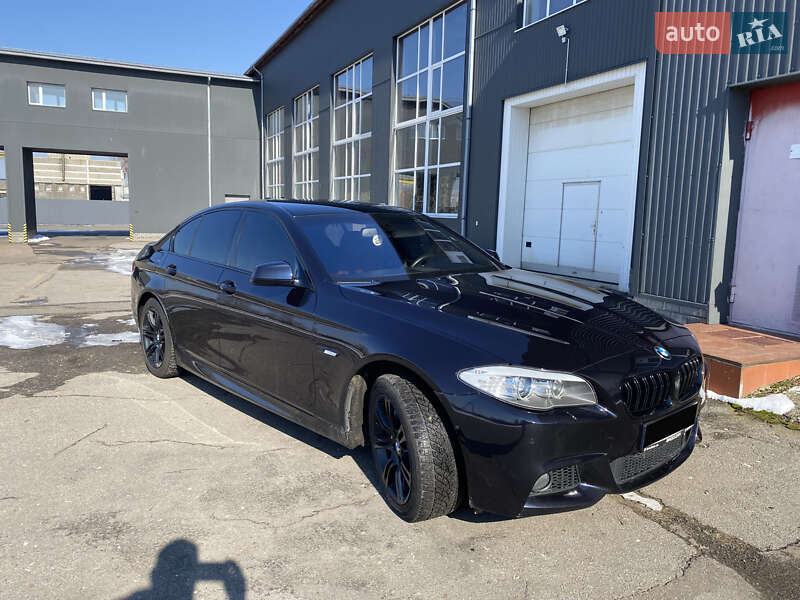 Седан BMW 5 Series 2012 в Киеве