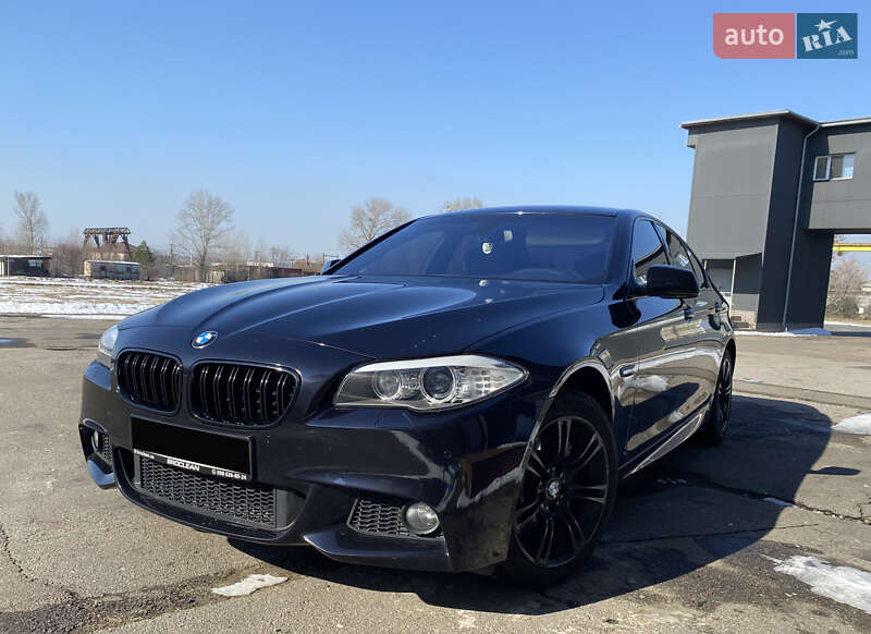 Седан BMW 5 Series 2012 в Киеве