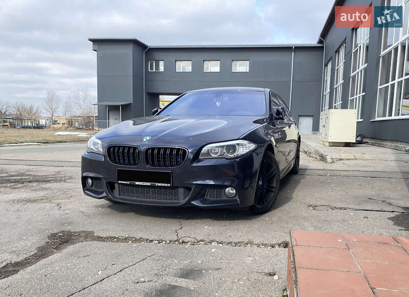 Седан BMW 5 Series 2012 в Киеве