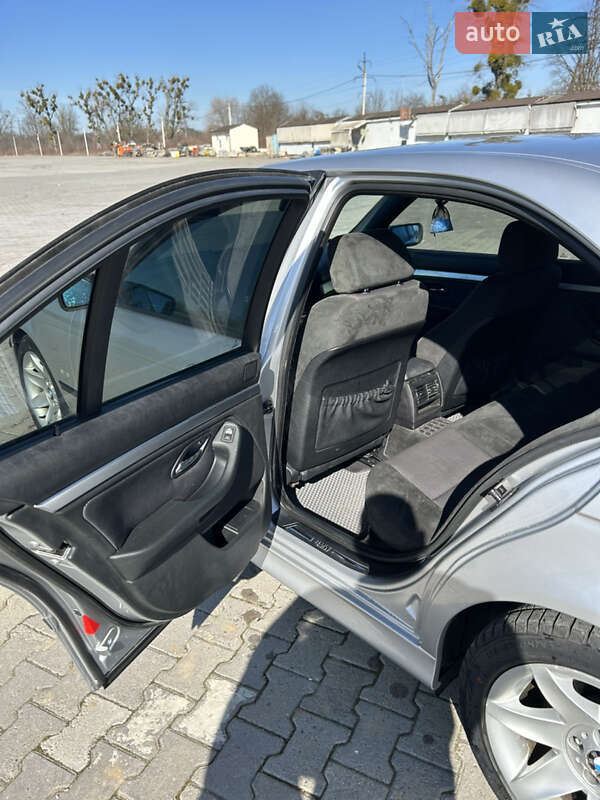 Седан BMW 5 Series 2002 в Черновцах