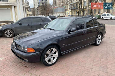 Седан BMW 5 Series 1998 в 