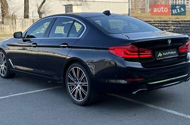 Седан BMW 5 Series 2017 в 