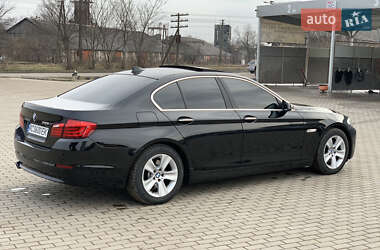 Седан BMW 5 Series 2011 в Нововолынске