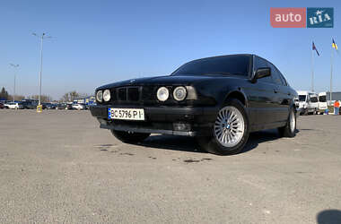 Седан BMW 5 Series 1992 в 