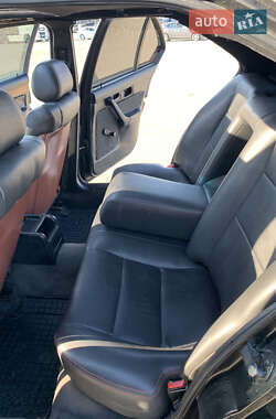 Седан BMW 5 Series 1992 в 