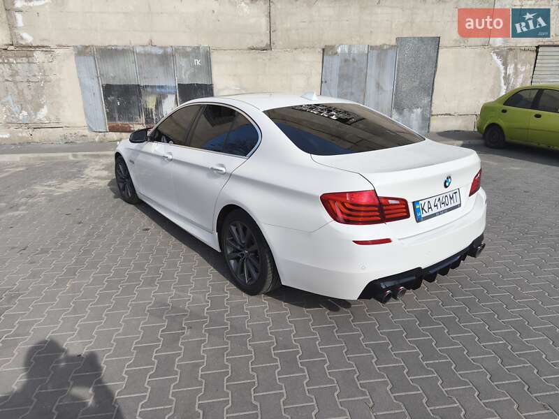 Седан BMW 5 Series 2016 в Києві фото 12 Седан BMW 5 Series 2016 в Києві