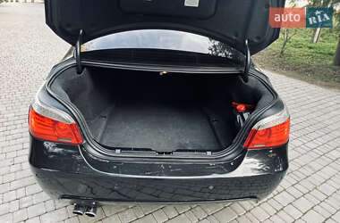 Седан BMW 5 Series 2008 в 