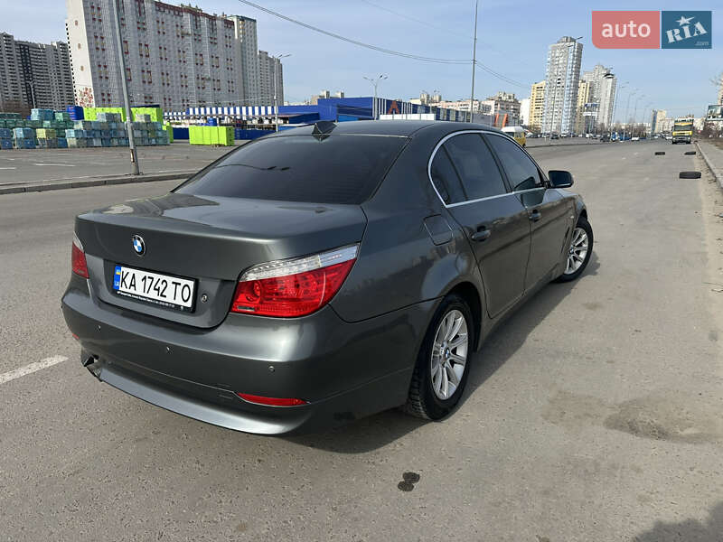Седан BMW 5 Series 2005 в Києві фото 18 Седан BMW 5 Series 2005 в Києві