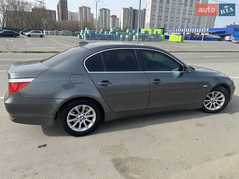 Седан BMW 5 Series 2005 в Києві фото 19 Седан BMW 5 Series 2005 в Києві